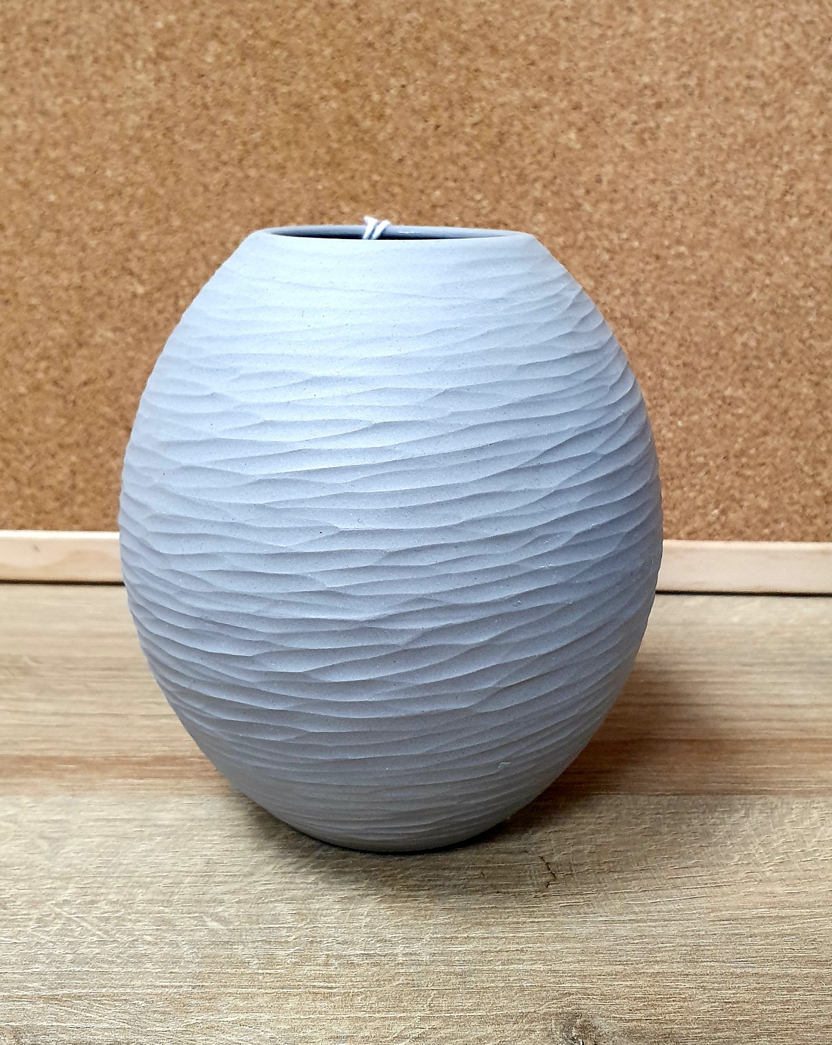 Váza SGRAFFO 12cm šedá